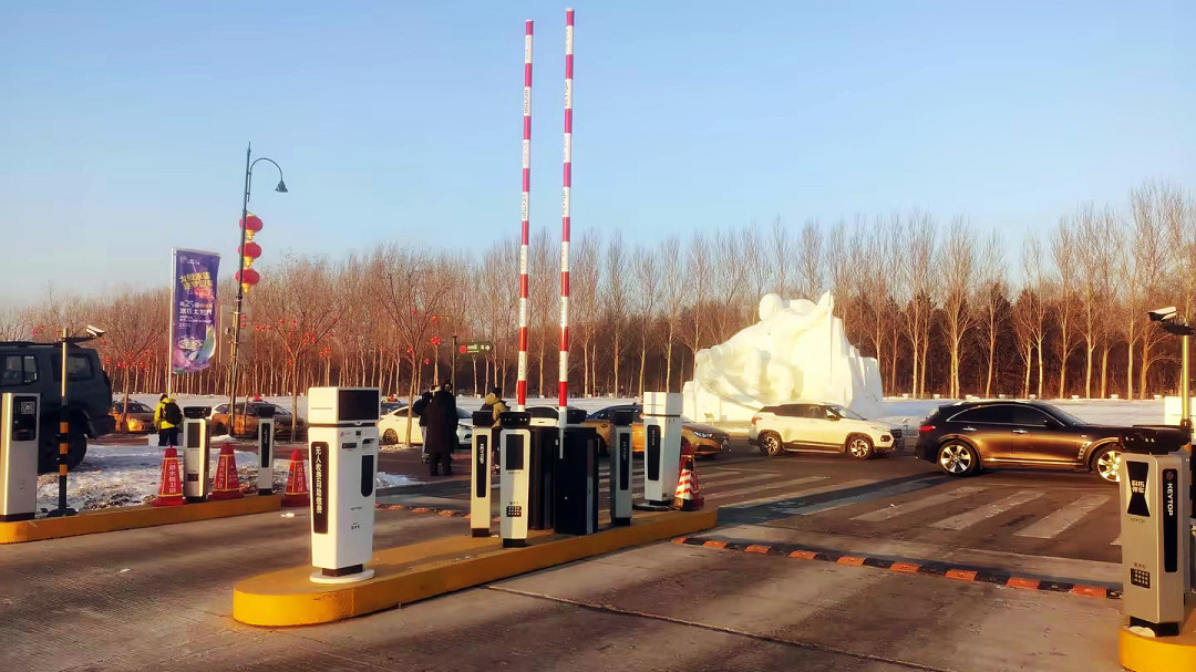 “爾濱”強勢出圈，科拓智慧停車助力多個景區(qū)迎接“八方來客”